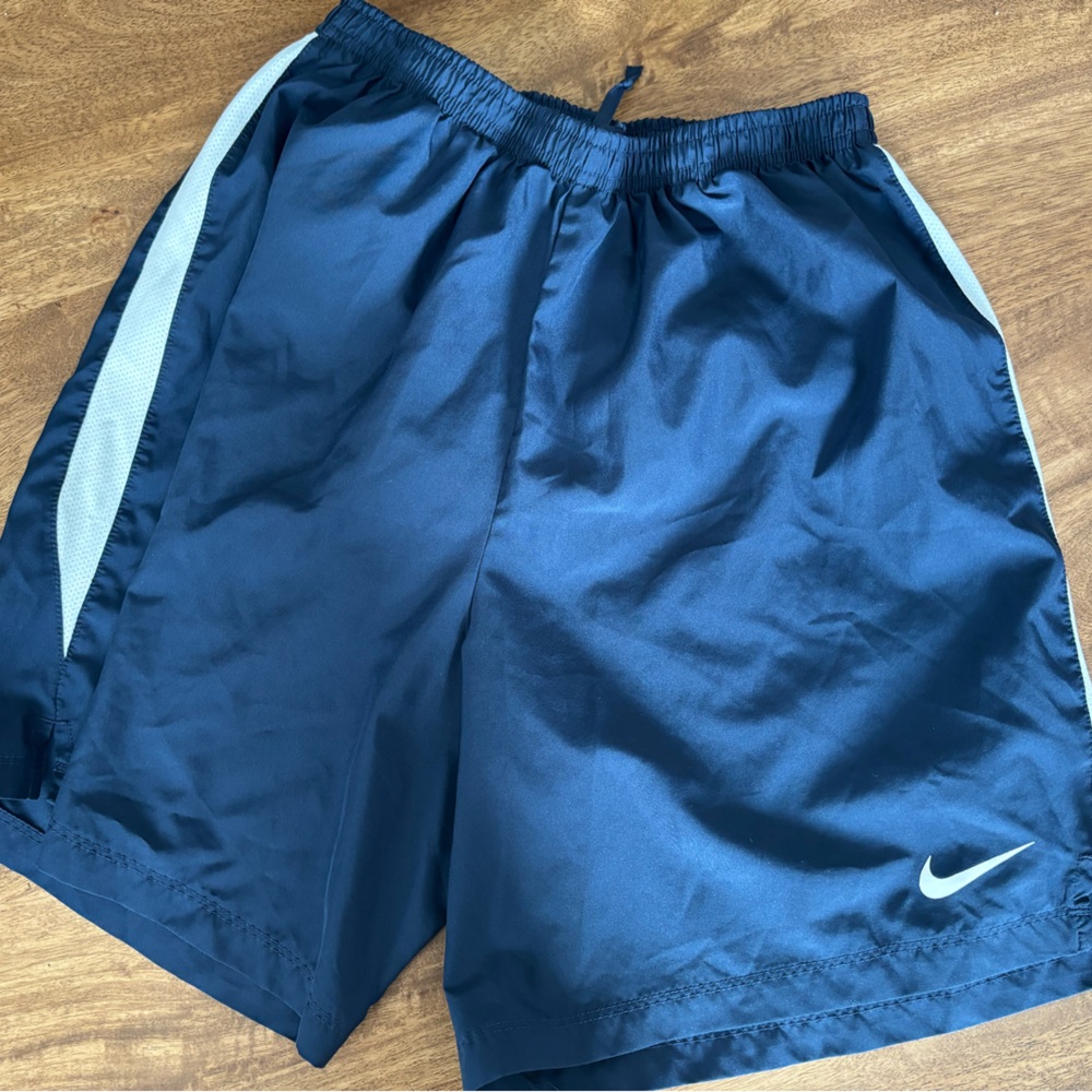 Nike Men's Navy and White Athletic Shorts
